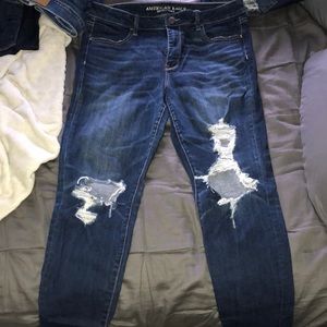 American Eagle Ripped Hi-Rise Jegging